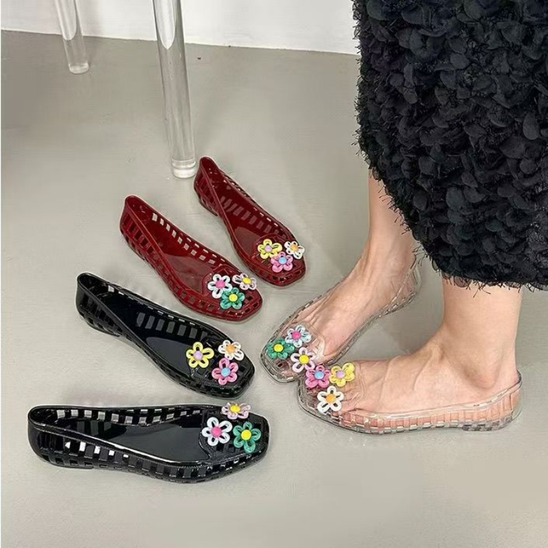 Hollowed kawaii dopamine Shoe  - đánh giá và giá Women Shoes Model