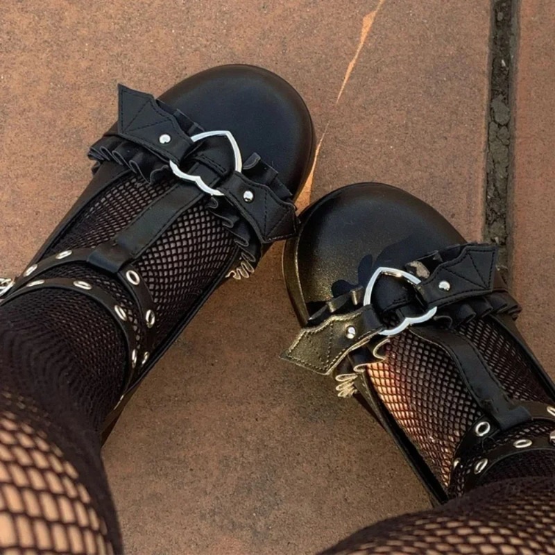 New Sweet Heart Buckle Wedges  - đánh giá và giá Platform Sneakers Chunky