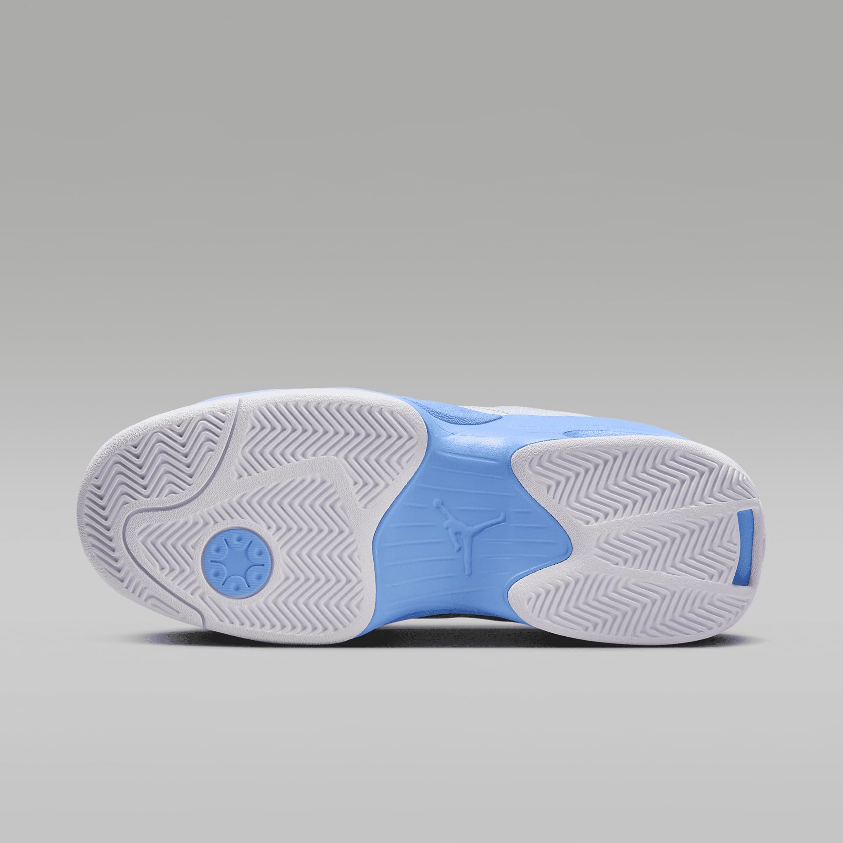 Jordan Max Aura 6 Women's Shoe - đánh giá và giá Women Shoes Jordan