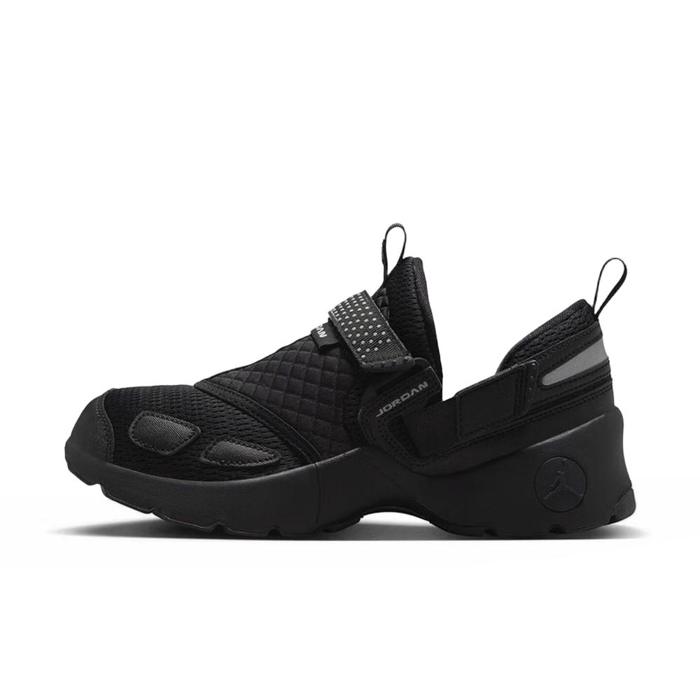 Nike Jordan TrunnerLX Comforta - đánh giá và giá Women'S Shoes Nike Jordan