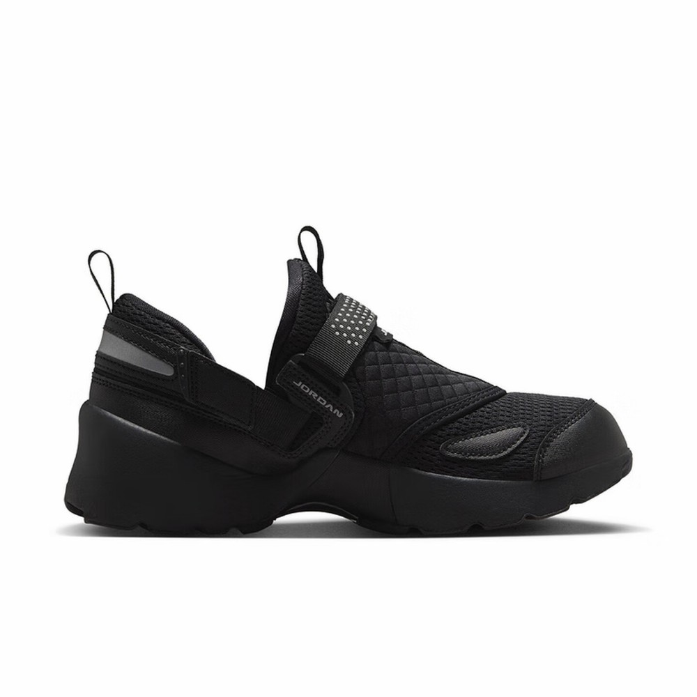Nike Jordan TrunnerLX Comforta - đánh giá và giá Women'S Shoes Nike Jordan
